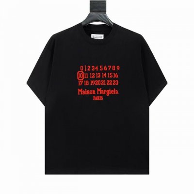高版本Maisonmargiela 马吉拉 刺绣数字字母短袖，男女同款。 满满的高级感 性价比超高 手感超级柔软、细腻、柔软和不起球且不变形 G纯棉品质，后领标