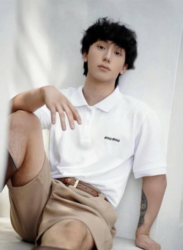 miu Miu缪缪 Ss24 纯色字母Logo刺绣套头短袖Polo衫 原版购入 完美还原 全定制 代购高端版本！面料定织32支精梳全棉240克洗水双珠地面料 吊