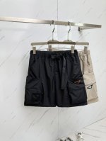 prada 2025春夏新款提 情侣款短裤高版本 原版定制顶级面料，网红明星同款高密度面料，定制很高档、很有范儿！面料手感非常舒服 超级百搭好看的一款短裤！！三