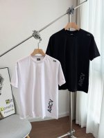 海丽汉森Helly Hansen Hh镭射炫彩反光Logo凉感速干Upf +防晒短袖运动T恤 采用进口速干面料，上身舒适透气，经典剪裁设计 吸湿抗热 胸前标志性