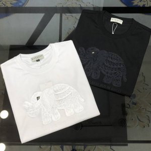 g*Venchy 纪梵希春夏新款原单男士圆领短袖T恤 高端定制 时尚百搭 柜台同步售卖 爆款 胸前立体刺绣Logo图案 客供定制进口玉蚕丝面料，穿着亲肤舒适 面