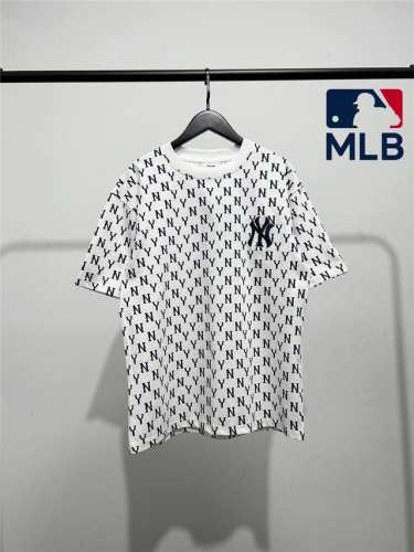 高品质！质量非常好！Mlb柜子经典满印短袖T恤！三标齐全，四联吊卡，原厂包装！通肩压条保证舒适性！2025Mlb Ny 经典满印款 情侣圆领短袖高端品质 专柜1
