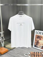 Bc 2025Fw春夏新品圆领打底外穿T恤，常规半袖打底T恤，柔而有韧性。工艺处理，剪裁很到位，260克棉纱纺织面料，原版工艺，辨识度极高。三标齐全，单穿打底必