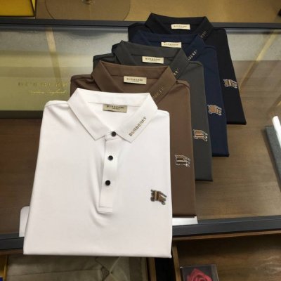 新品 Burber...Y 高端polo 2025Ss春夏新品 Go 时尚休闲翻领T恤，甄选优质天丝凉爽面料，无痕切割工艺，胸前密针精致Logo设计标识，客供订