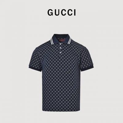 Gucci 古驰 25Ss 满印提花短袖polo衫 原版杭州国专5000购入，面料采用252克精纺纱线全棉珠地材质，纹路清晰透气，采用进口对位提花机器 ，定制贝