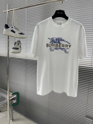 Bbr 2025夏季新款短袖T恤，标志性的战马Logo加字母刺绣工艺，个性艺术系列全网独家首发 百搭款细节处理完美240克纯棉面料十分精致 原版面料 网红明星同