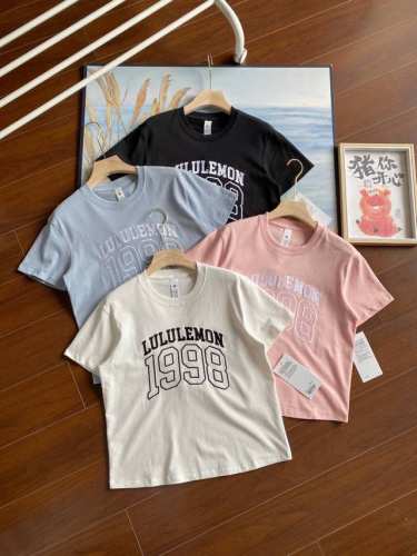 纯原订单货！马卡龙4色独家首发！ 2025新款Luluemon_Relaxed-Fit学院风T短袖，1988刺绣纪念限定发售 双纱230克透气上身舒服，重工进口