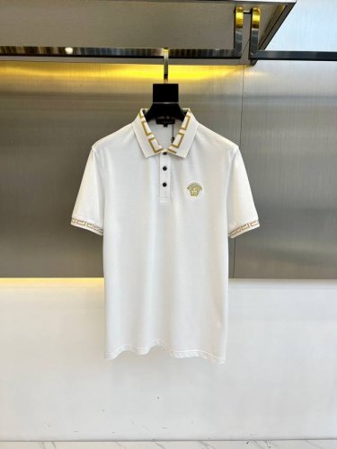 Vers范思哲、25Ss春夏商务休闲推荐，新款男士短袖翻领T恤polo衫，经典撞色Logo 精心诠释品牌经典，可打底可外穿，实用的王牌产品！绝对补单爆款，色系超