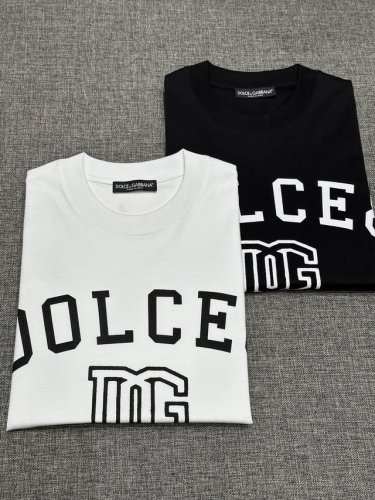 新品 Dg男士时装款圆领短袖T恤，贸易公司洋行货，高级限定款，25年春夏新品，明星级人气单品！ 客供埃及进口顶级面料，甄选尼罗河区域光照极好的上等棉花原料，经过
