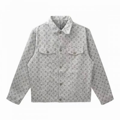 款号：Zmr13# Louis Vuitton Lv路易威登满印提花牛仔夹克外套 整体衣服设计感十足 经典满印Lv字母Logo无论是看起来还是穿起来都是很高级