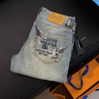 款号：D278 D&G25春夏新款印花字母水洗时尚休闲直筒小脚牛仔裤 海外贸易公司限量订购，欧洲直发，精品稀出数量有限。 颜色#水洗蓝 尺码#29 30 31
