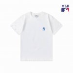 上新 高品质 Mlb新款腰果花短袖 男女同款 面料采用240克纯棉，面料亲肤舒适，后面大Logo腰花印花，上身十分吸晴夏日衣橱必备单品 颜色：黑色 米白 S 建