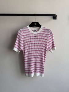 chane*新款 拼色条纹针织上衣 .