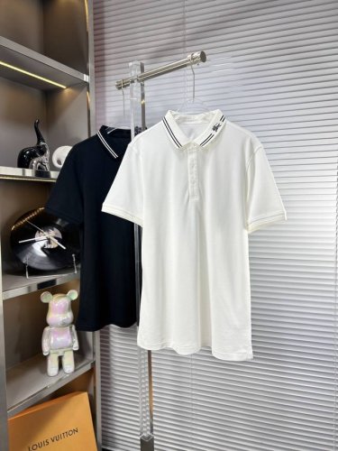 BBR*巴宝莉 ss25早春新款翻领POLO衫 高品质珠地棉材质 雍容华贵的品牌风格，260克重 客供进口面料 做出来的衬衫也是版型垂顺挺括，并且还抗皱抗起球，