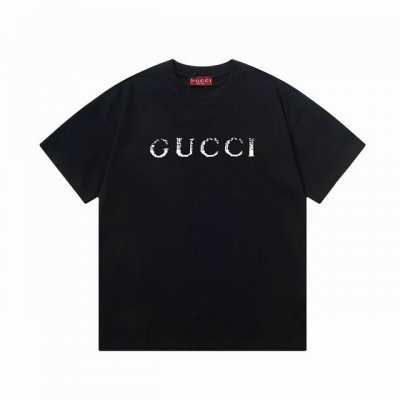 隔天到 Gucci 古驰 双G 字母印花 Logo标识精致升级 原版面料 官方同款 短袖T恤 定制 同缸染面料 手感非常舒服 春夏最新版本 颜色: 黑色 尺码：