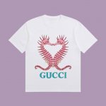 高端品质 Gucci 2025Fall 春夏系列 爱心海马短袖T恤 区别普通印花 定织270G32支双纱纯棉面料 宽松版型 男女同款 颜色：白 黑 杏 粉 Si