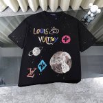 louis Vuitton 路易威登Lv 2025新款宇宙涂鸦油漆泼墨印花短袖圆领T恤 面料采用320G %纯棉双纱面料 同缸定染特种加粗32支双股1X1螺纹克