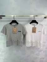 Miu Mi*新款蕾丝边短袖 蕾丝设计独特，时尚感加分，超级百搭！2色3码Sml T226B”