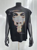 Vt005 致敬图派克Tupac说唱歌手2pac水洗做旧无袖坎肩T恤 小领口设计 白墨数码直喷印花 手工磨破工艺 高街复古重磅做旧水洗Vintage坎肩无袖短袖