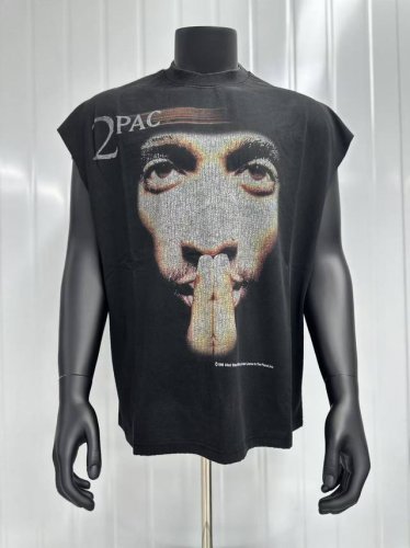 Vt005 致敬图派克Tupac说唱歌手2pac水洗做旧无袖坎肩T恤 小领口设计 白墨数码直喷印花 手工磨破工艺 高街复古重磅做旧水洗Vintage坎肩无袖短袖