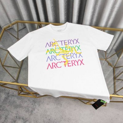 Ayc Teryx 始祖鸟] 2025Fw短袖T恤 小鸟字母Logo高级彩色印花 高端32S双纱280克面料 重磅面料 定制拉架罗纹同缸同染 三标齐全 男女同款