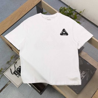 上新 款号：Bm004 高版本 2025新款palace Tri-Sticker pack三角形经典简约图案Logo字母印花休闲情侣宽松短袖T恤，经典永远不会过