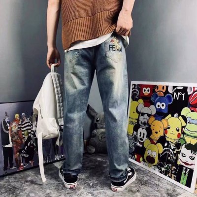 上新 Fendi芬迪小怪兽高弹水洗牛仔长裤 男女同款 面料柔软细腻舒适 重磅专柜最新款！走一波！绝对私房牛货！官网柜子同步火爆在售！后侧印花摸起来手感立体有型