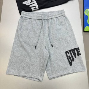 givench*Y纪梵-希24S五分休闲短裤.男女同款 侧身无缝工艺.经典品牌字母图形印花视觉冲击力时尚感强 采用360G毛线圈纯棉面料.手感舒适透气.原厂五金