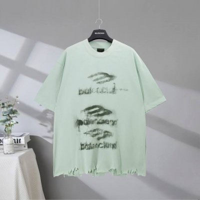 b168# 市场顶级品质 Balenciaga 巴黎世家2025Ss 前后模糊3M字母印花做旧割烂短袖T恤 印花采用环保进口材料白墨直喷工艺 市场顶级的质量 官