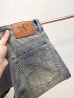 阿玛尼、2025最新品，专柜同步有售，原单狠货，水洗休闲牛仔裤，进口原版水洗弹力面料，舒适有弹性，原版五金辅料装饰Logo，版型超正，档次极高，专柜品质，上身时