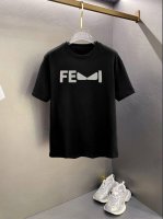 Fendi芬迪 25Ss新款经典印花短袖，明星穿搭款，采用双纱纯棉280G，印花工艺，面料颜色定制定染，不缩水不退色。手感舒服，质感超强潮男潮女必备经典落肩阔版