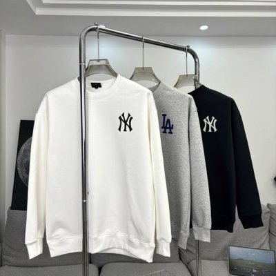 Mlb Ny洋基队春季新款毛圈圆领卫衣 Os版型，宽松落肩袖 可穿200斤！！！ 面料手感舒适细腻光滑 上身舒服 非常亲肤 质感十足 定制染色螺纹无任色差 整件