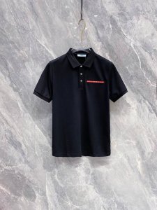普拉达 2025Ss夏季新款 Logo男士翻领polo衫 经典商务男款 高端男装的天花板级别的商务男款 简约时尚大气不失优雅 单穿内搭体面过人 品质控 细节控的