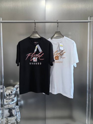 供 纯原版本！常青款！ 耐克乔丹Jordan2025夏季美式复古Logo字母印花运动休闲T恤 男女同款 正宗申洲环保210G纯棉40支双纱面料！舒适吸汗透气！不