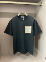 Loewe 官网同款 官网同款 官网同款 重磅推荐！2025Ss夏装新品 专柜在售 最新系列图案Logo短袖T恤 必须人手一件的节奏！进口顶极丝光面料，极为亲肤