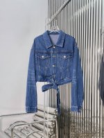 新款！最新Aw 25New 不规则腰带牛仔外套。尺码：Sml。