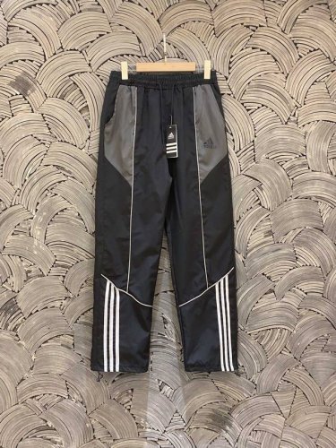 adidas阿迪达斯 织带条纹直筒复古三条杠拼接束脚长裤情侣款 Color: 黑色 Size: M-Xl M 腰围86 臀围116 裤长98 Cm L 腰围90