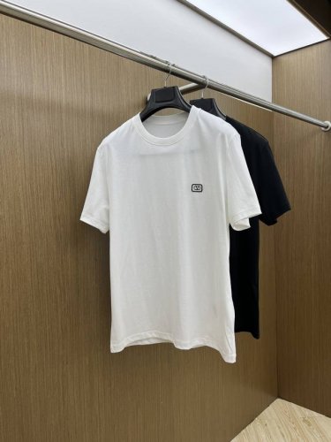 新品 Vltn Ss官网新款标识细节棉质T恤衫 订织全棉面料质感好 面料舒适亲肤 超级舒适 A60值得推荐 颜色:黑 白色 尺码:S-M-L-Xl-Xxl