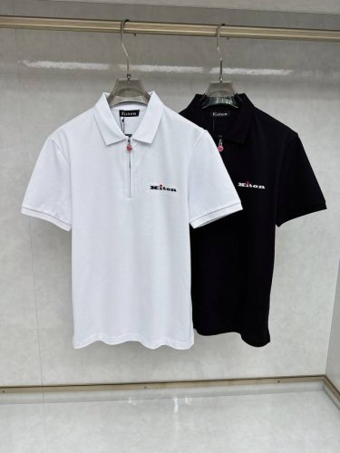 kiton 2025Ss夏季新款 Logo男士翻领Polo衫！经典商务男款，高端男装的天花板级别的商务男款！简约时尚大气不失优雅，单穿内搭体面过人，品质控 细节
