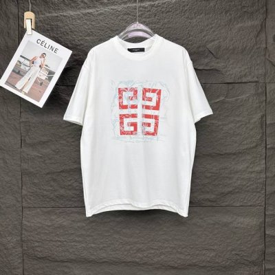纪梵希2025新款经典Logo情侣款短袖T恤 高版本高版本 原版面料 数码直喷印花工艺 网红明星同款 高版本 高 品质 面料采用320克纯棉面料 手感超级舒服