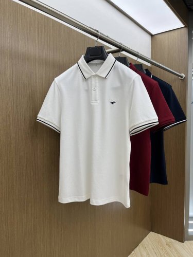 Cd Ss早春新款 商务休闲通勤款,渠道精品唯美主义的英式裁剪艺术尽显男士魅力风采. 25春夏 专属标识polo衫短袖T恤 经典的翻领裁剪工艺从未停止.既不单调