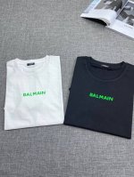 balmain 巴尔曼 Aw春夏新品，时尚休闲圆领短袖，专柜同步有售，原单狠货，进口原版科技面料，顶级印胶工艺字母Logo，档次极高，舒适透气，上身帅气十足，码