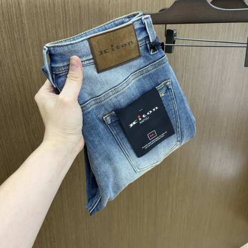 新款 Kiton 高端品质 25Ss春夏最新款丹东牛仔裤 柜台同步发售 原版定制复刻 客供五金辅料 原单品质 进口牛仔面料重工洗水 做工走线精细 上身绝佳 Db