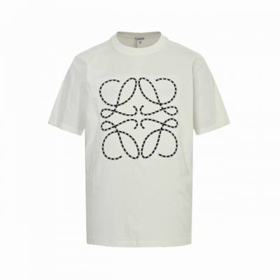 loewe 罗意威 25Ss 刺绣徽标Logo短袖 面料采用32支双纱260克高克重纯棉面料 厚织感加上紧密纺纱工艺，不会影响Tee的透气性，成色的饱和度很高