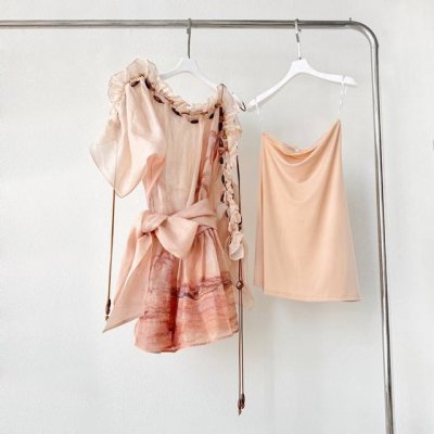 款号：25025 成分：52% Linen, 48% Silk, 尺寸：0 1 2 3 脚围 腰围 长 Hem Waist Long 0 120 72 79 1