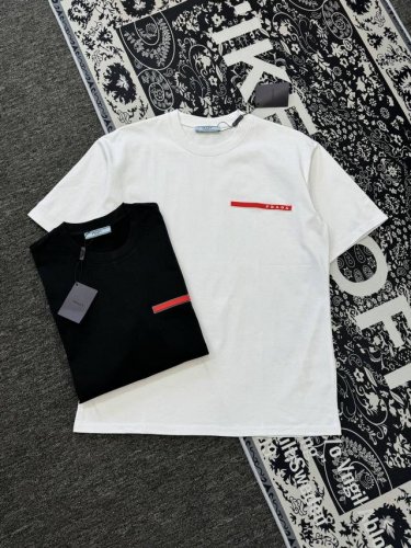prada 普拉达 25Ss 经典简约男女情侣款硅胶皮标Logo短袖T恤 轻奢主义，男女日常通勤穿搭必备单品，正确版本，随意对比！ 购入原版开模打造，面料采用2