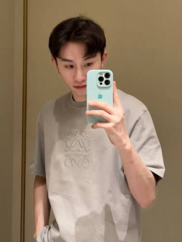 高端复刻 Loewe 罗意威 25Ss 官网同步大Logo激光贴布刺绣短袖 灰色 面料说明 32支精棉紧密平纹280克 配套1:1十字罗纹260克 工艺：刺绣采