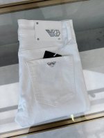 阿玛尼 2025春夏新款现货上市，原单爆款牛仔裤超级定制款，原版五金，超级重工工艺，版型超赞细节做工无可挑剔！款式不挑人，特别高档，好货不等人，看中赶紧下手，尺