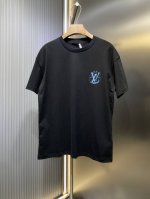 Louis Vuitton 顶级复刻 25Ss菲董设计秀场员工服 官网未上架款 32支精疏棉双纱面料 1*1索拉纳罗纹 胶桨印花 面料酵洗 定制1：1商标宽松版
