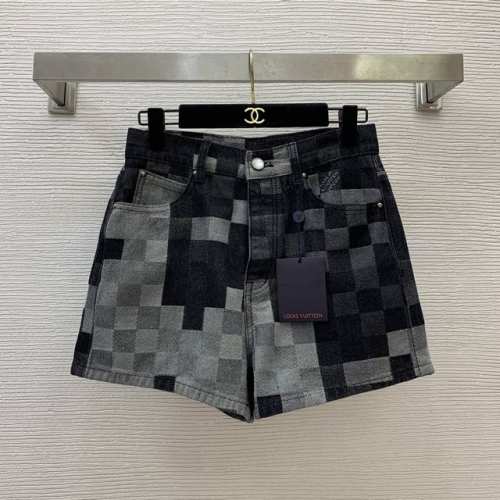 款号D25051342 Louis*驴家Lv新款 高端定制撞色棋盘格印花个性时尚百搭牛仔短裤！ M码：腰围70，臀围92，裤长34
